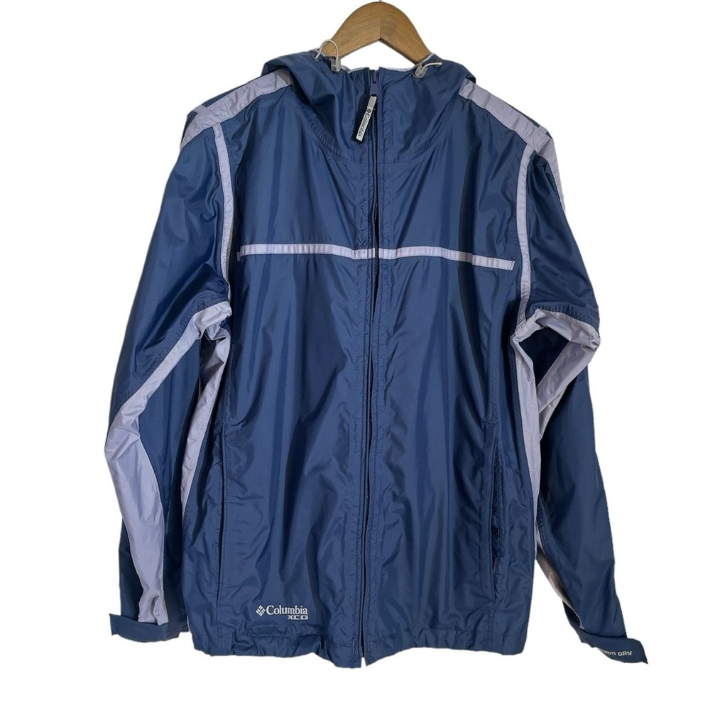 COLUMBIA WOMEN’S WATERPROOF JACKET